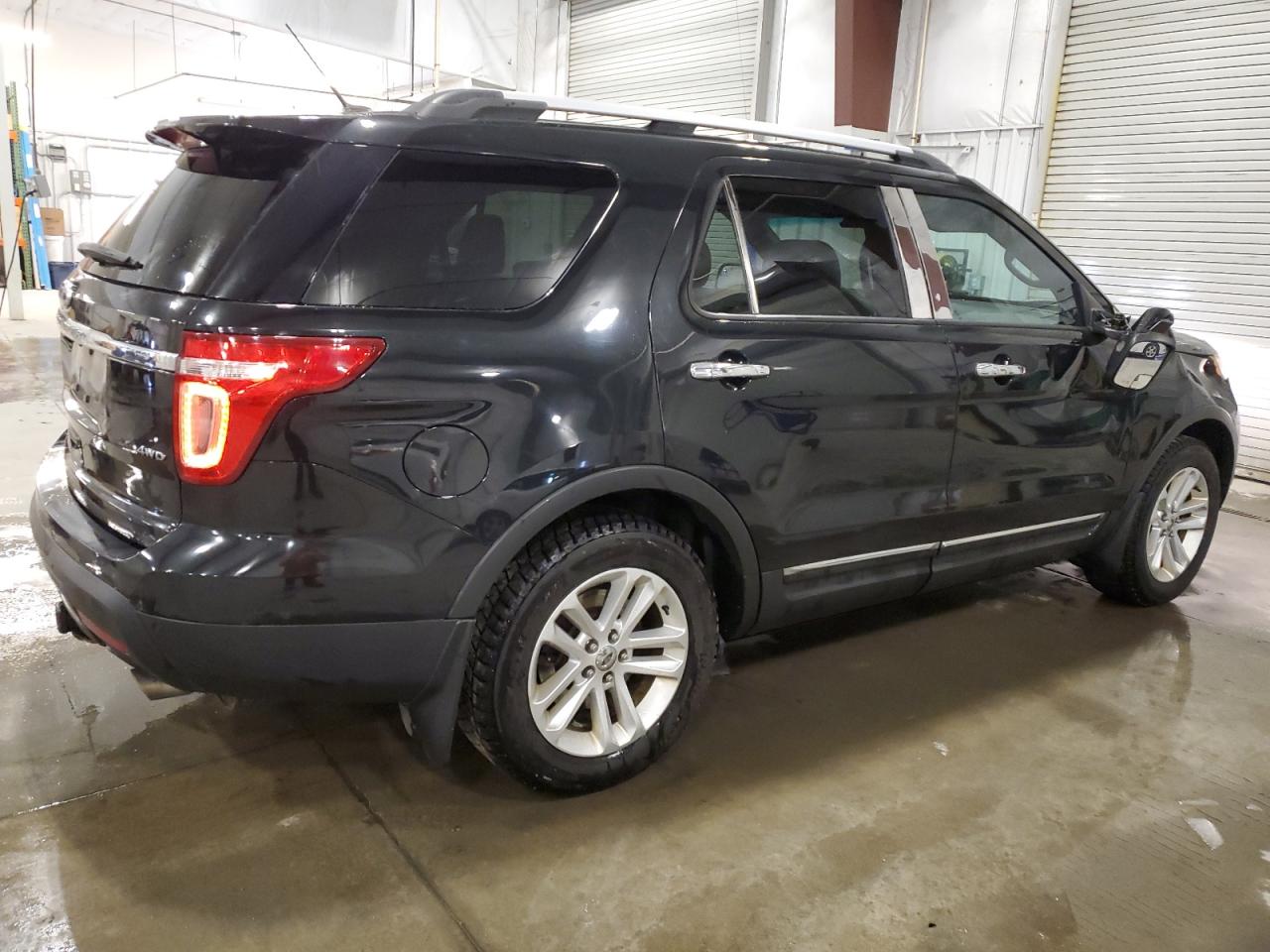 2011 Ford Explorer - Image 3