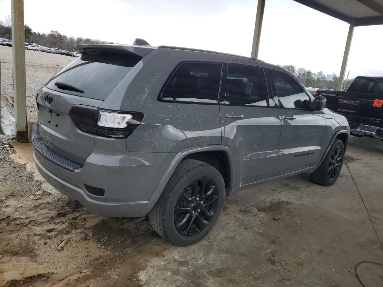 2019 Jeep Grand Cherokee - Image 3