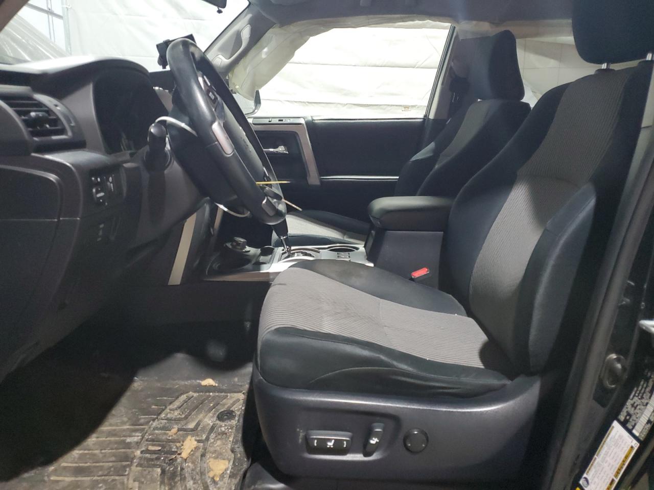 2015 Toyota 4Runner Sr5 VIN: JTEBU5JR2F5246076 Lot: 50672865