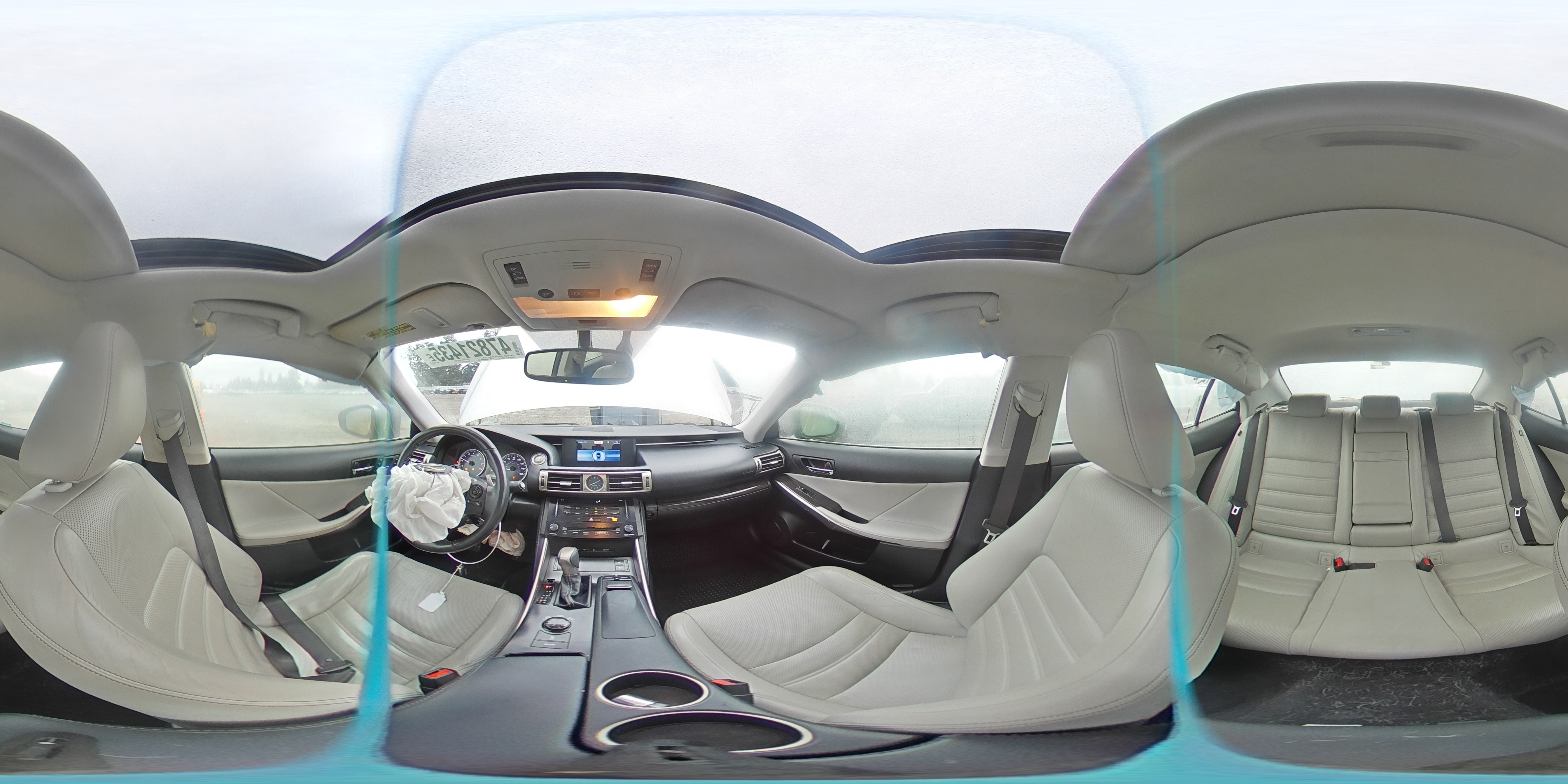 2014 Lexus IS - Image 13