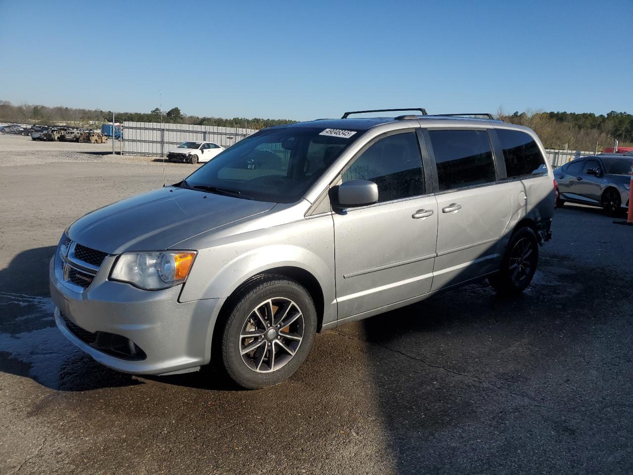 2017 Dodge Caravan - Image 1