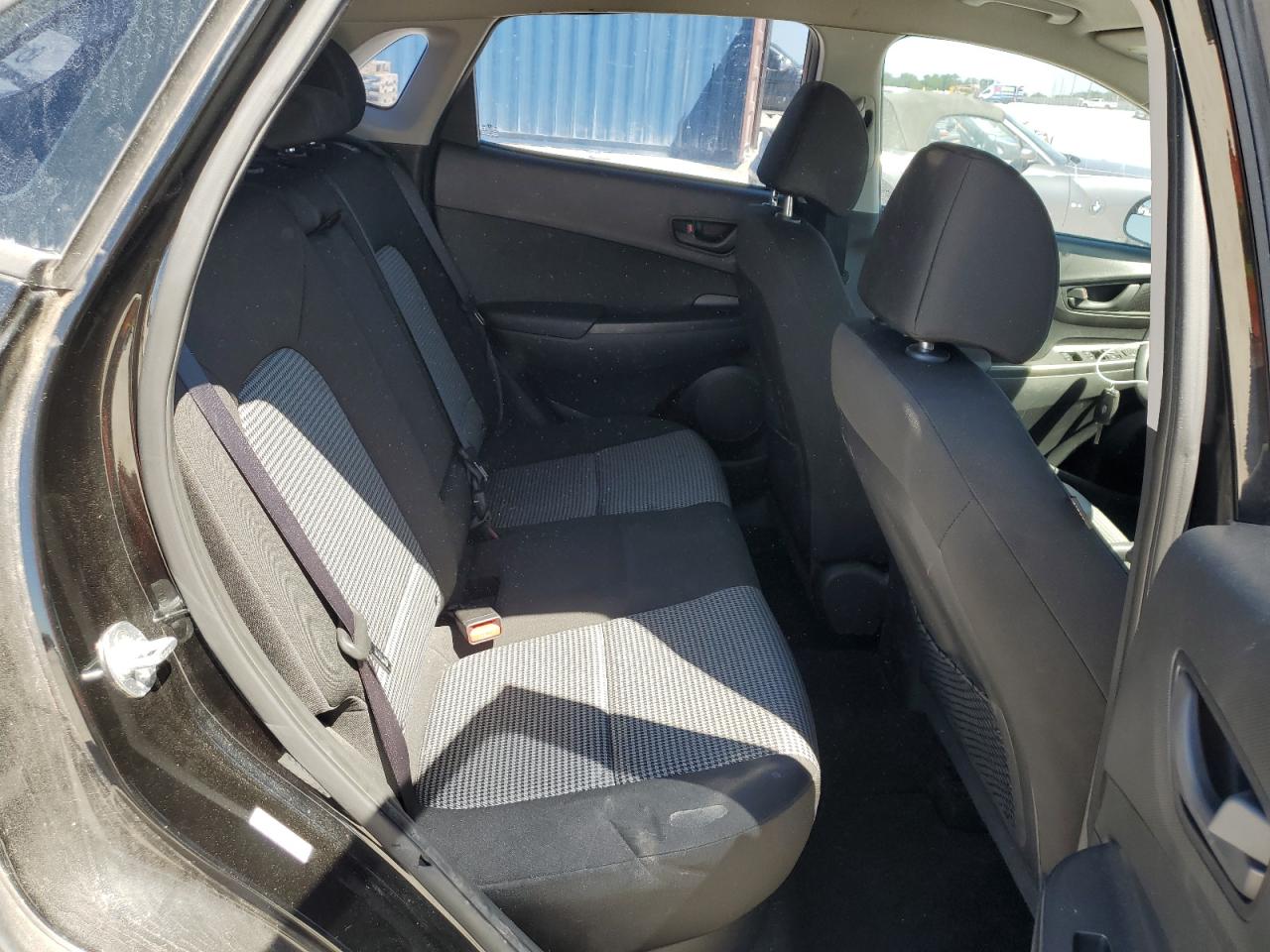 2018 Hyundai Kona - Image 11