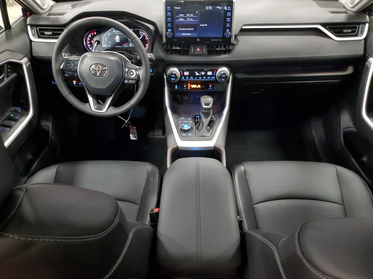 2022 Toyota RAV 4 - Image 8