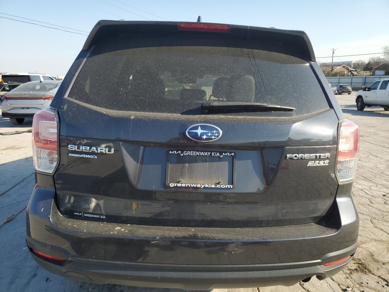 2017 Subaru Forester - Image 6