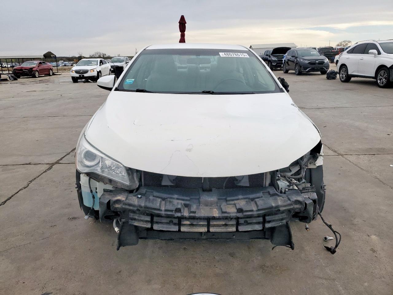 2015 Toyota Camry - Image 5