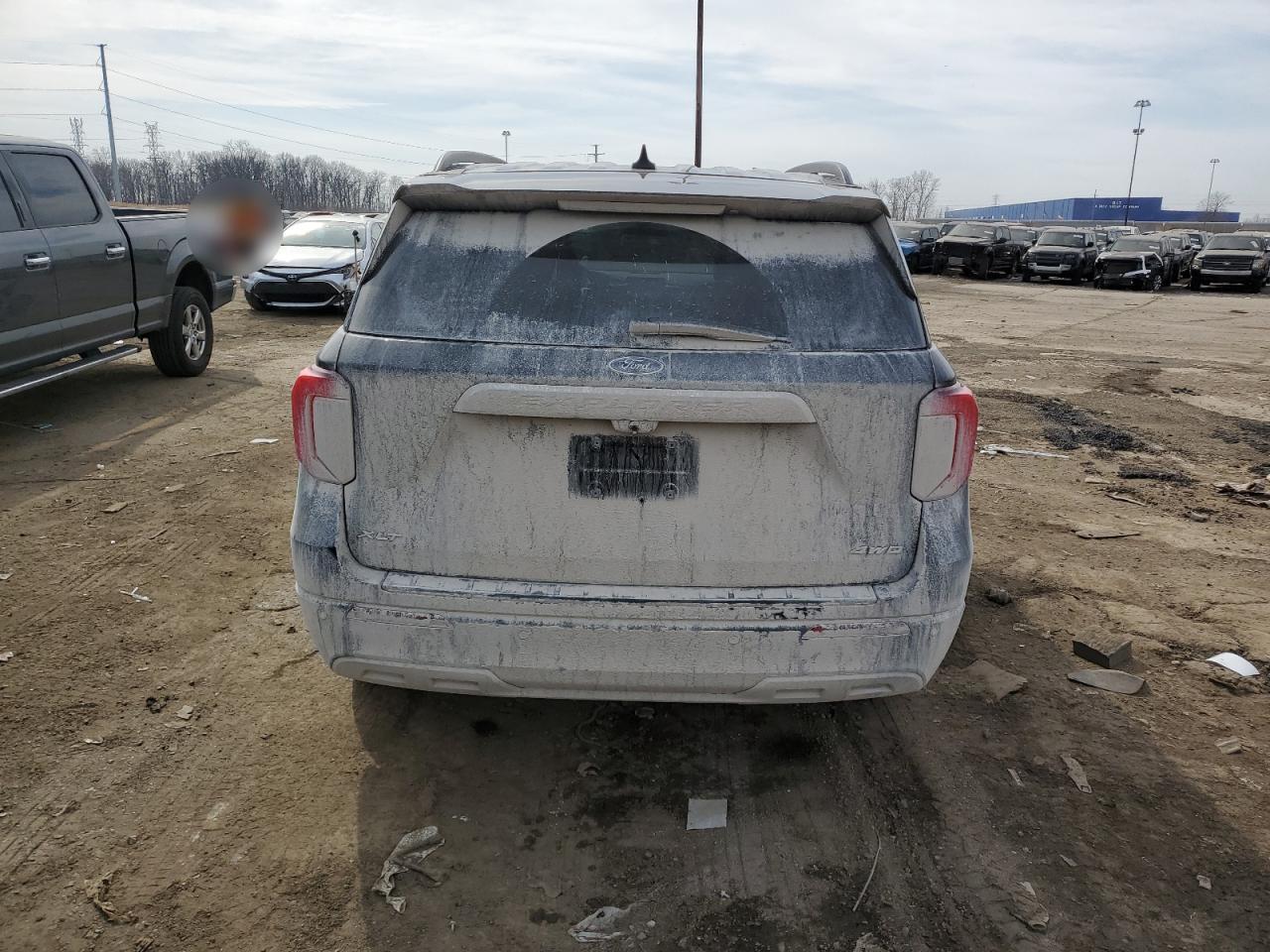 2022 Ford Explorer - Image 6