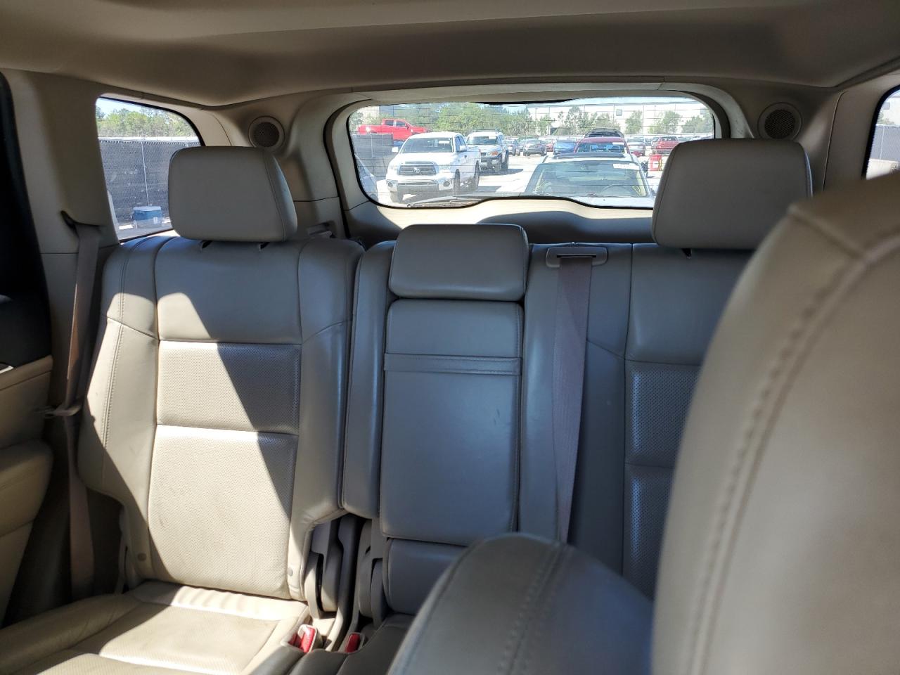 2017 Jeep Grand Cherokee - Image 10