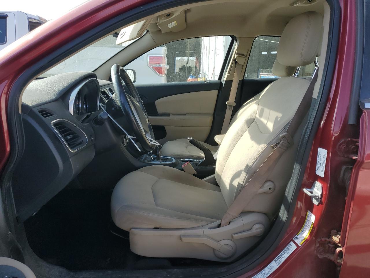 2012 Chrysler 200 - Image 7