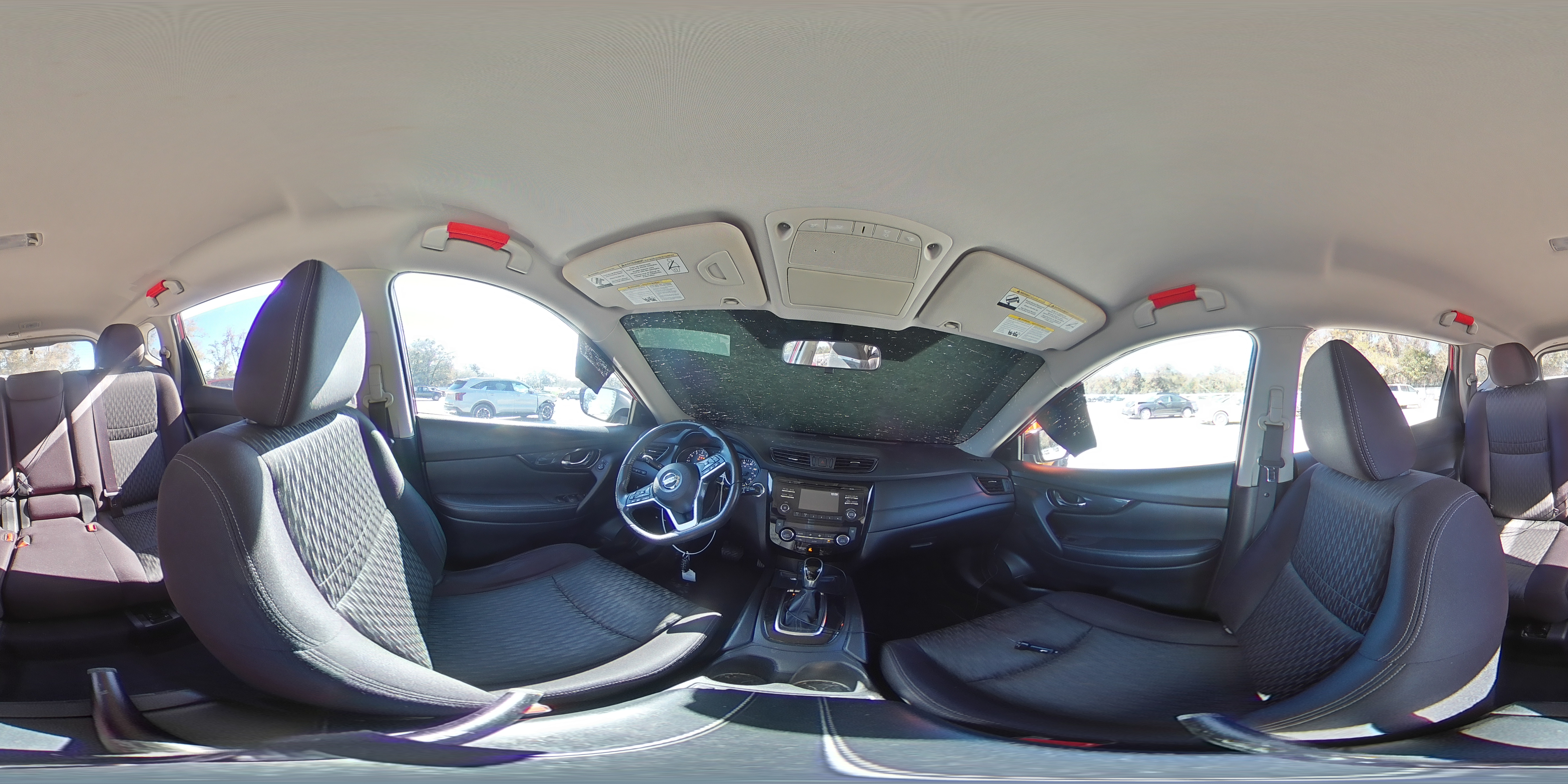 2017 Nissan Rogue - Image 12