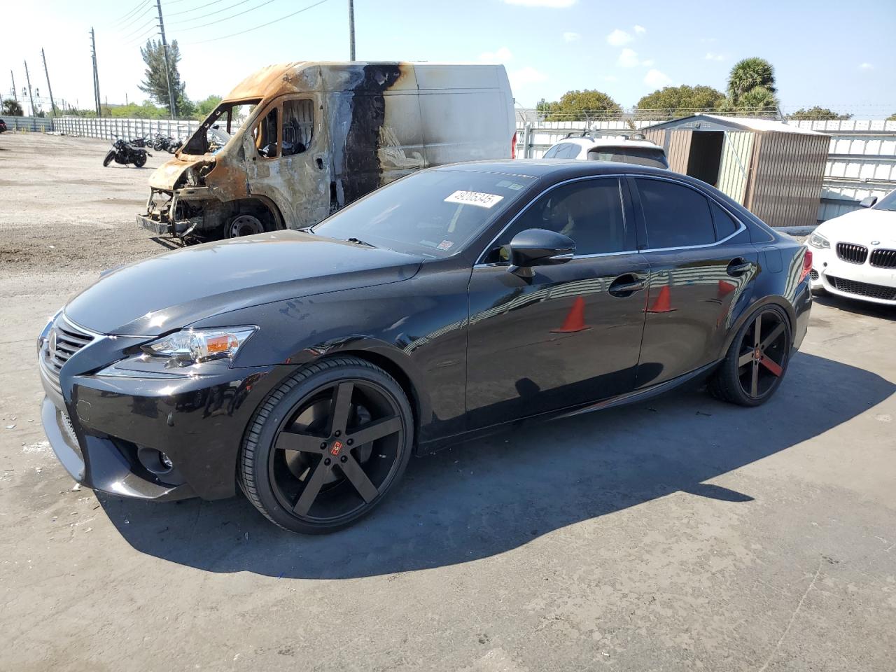 2016 Lexus IS - Image 1