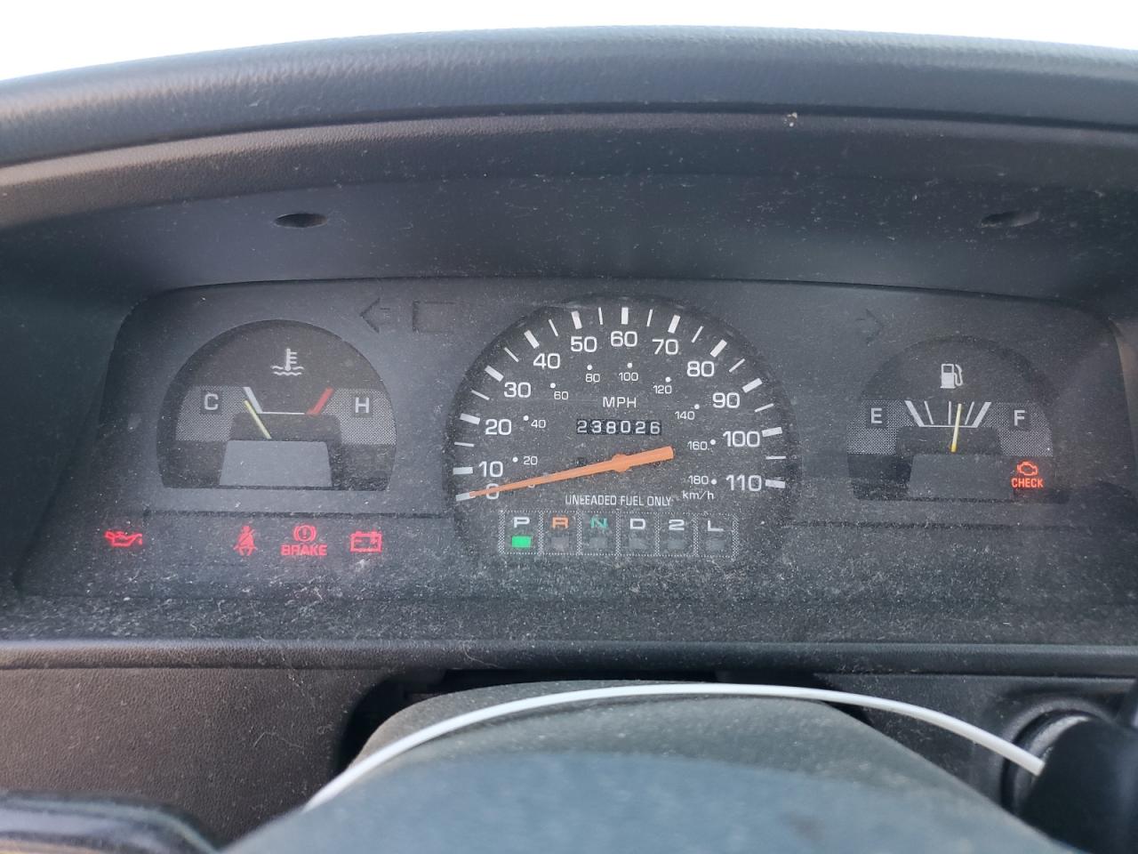 1993 Toyota Pickup - Image 9