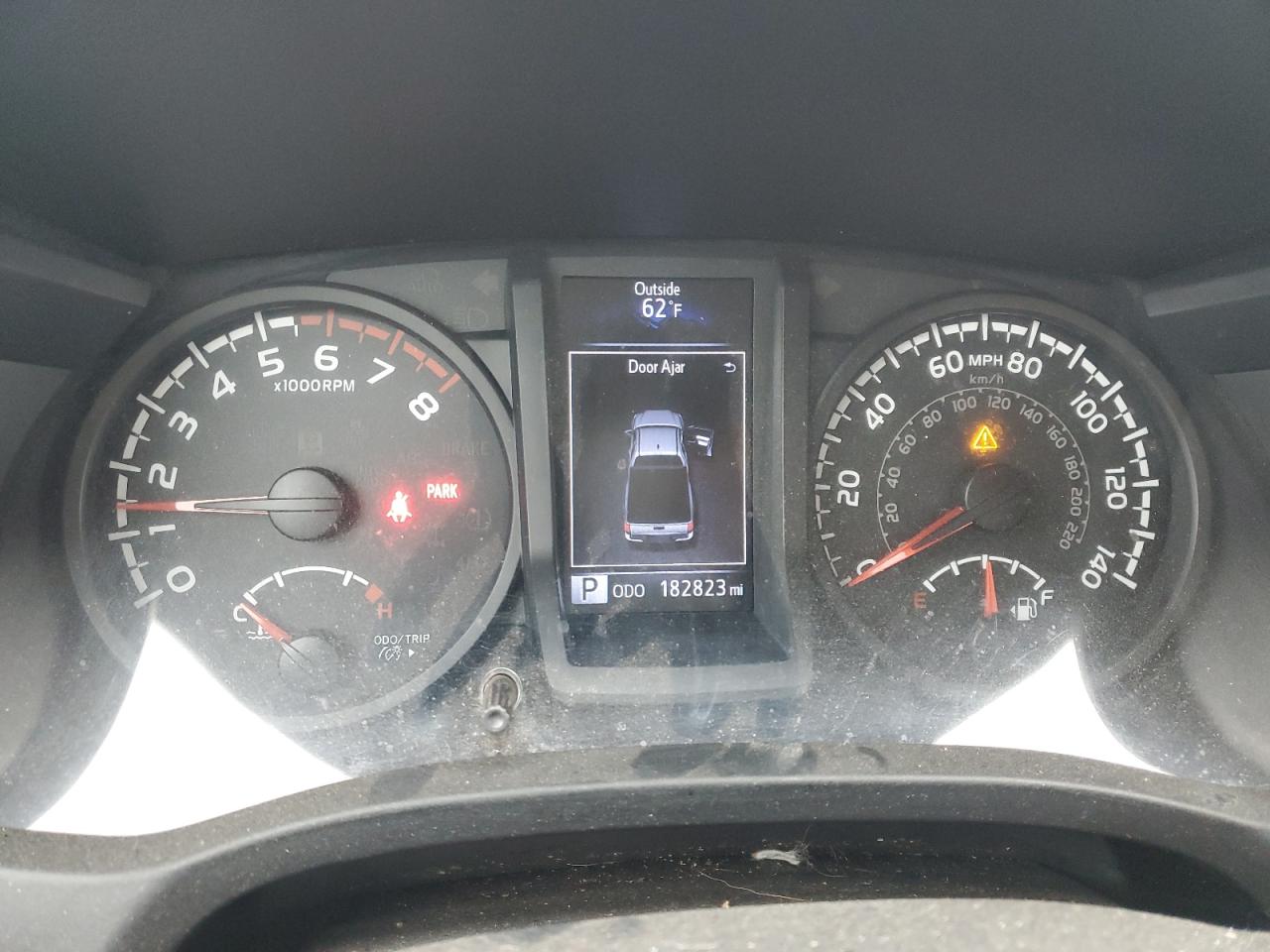 2019 Toyota Tacoma - Image 9
