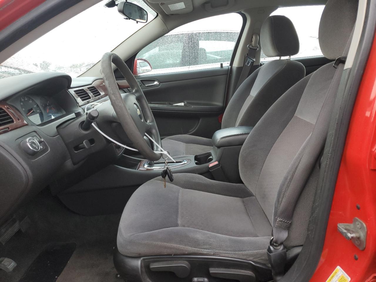 2010 Chevrolet Impala - Image 7
