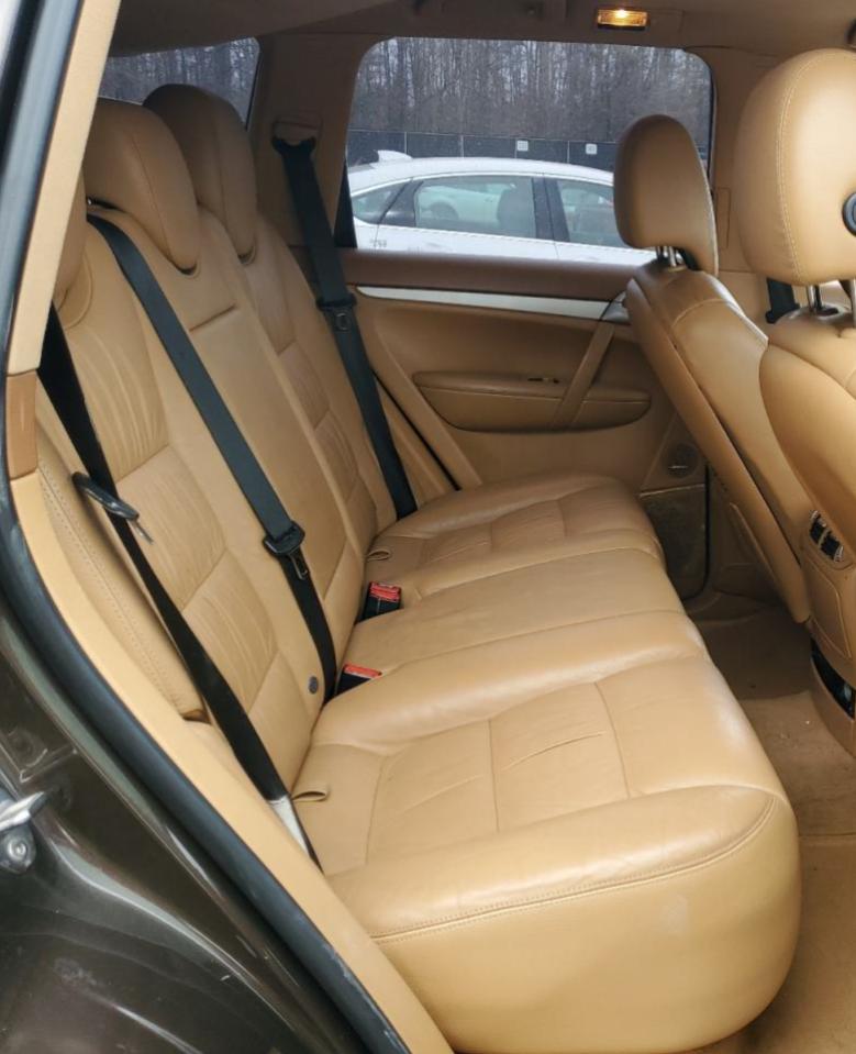 2009 Porsche Cayenne - Image 11