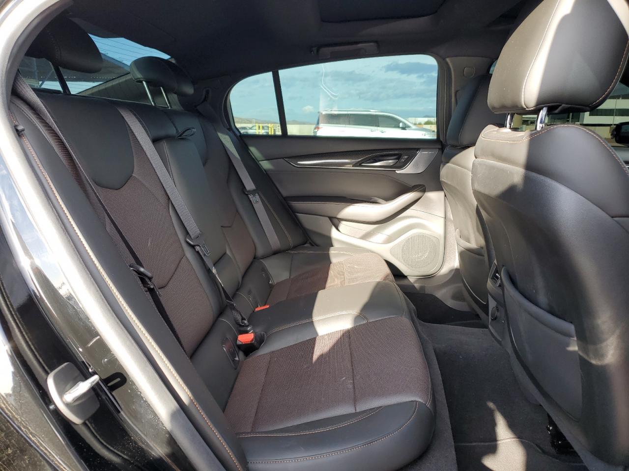 2024 Cadillac CT5 - Image 10