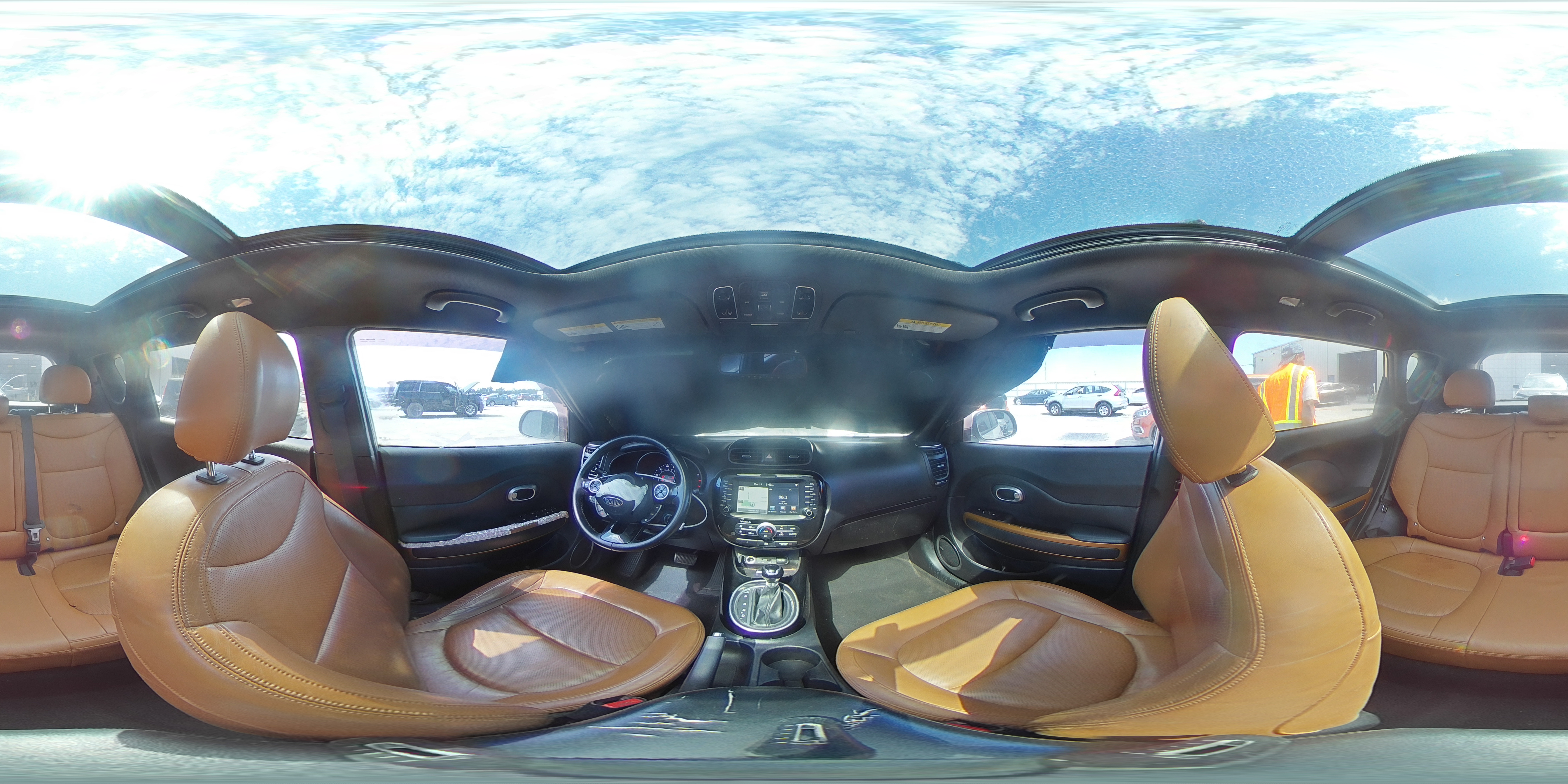 2015 Kia Soul - Image 16