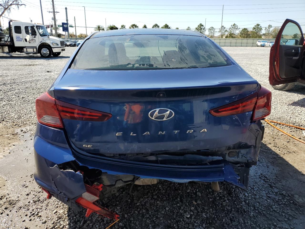 2019 Hyundai Elantra - Image 6