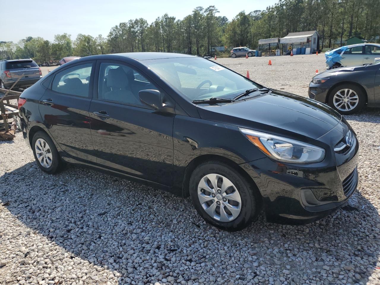 2017 Hyundai Accent - Image 4
