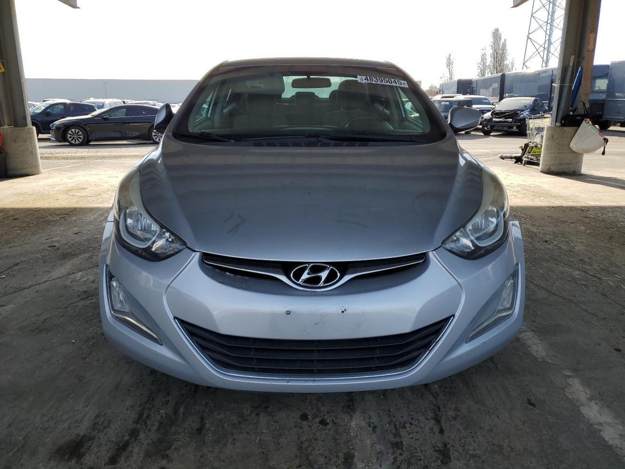 2014 Hyundai Elantra - Image 5