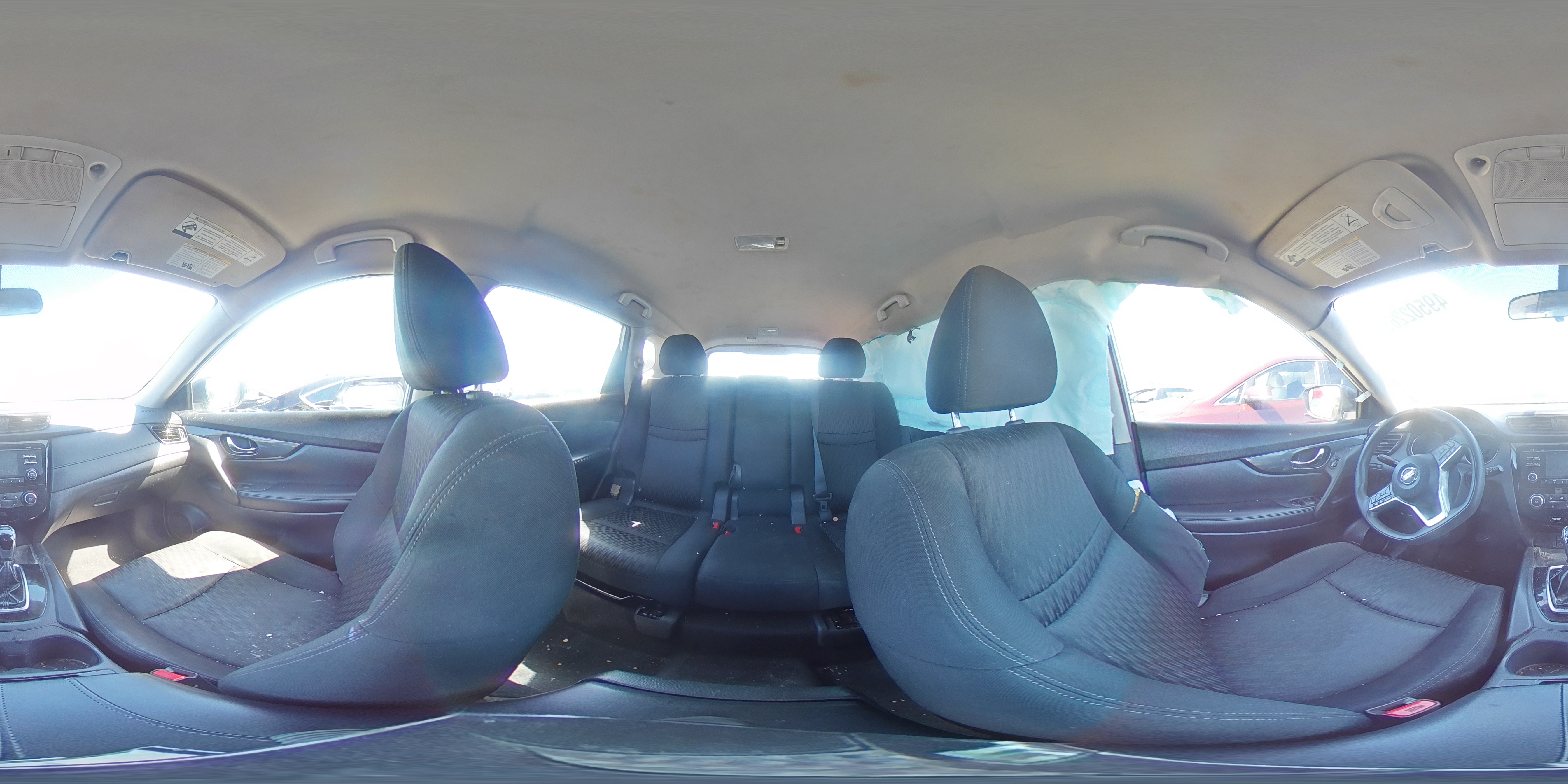 2017 Nissan Rogue - Image 14