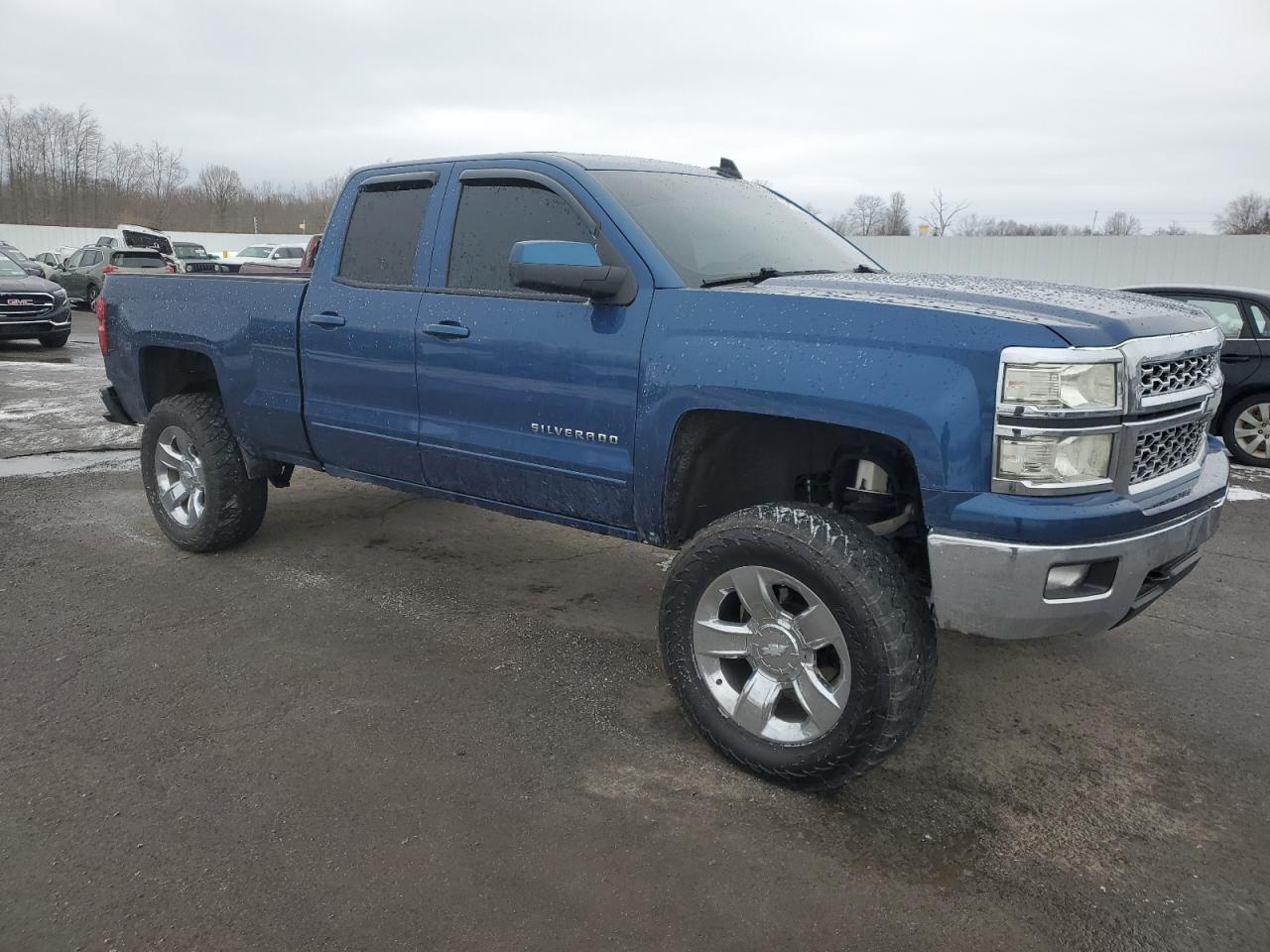 2015 Chevrolet Silverado - Image 4