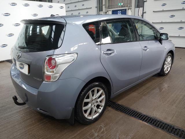 2010 TOYOTA VERSO TR D