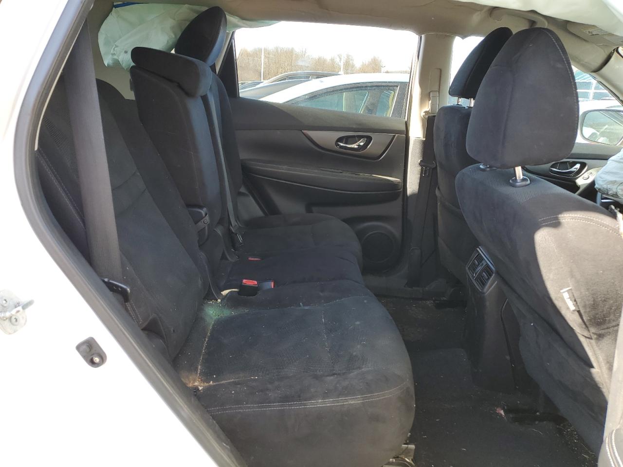 2014 Nissan Rogue - Image 11