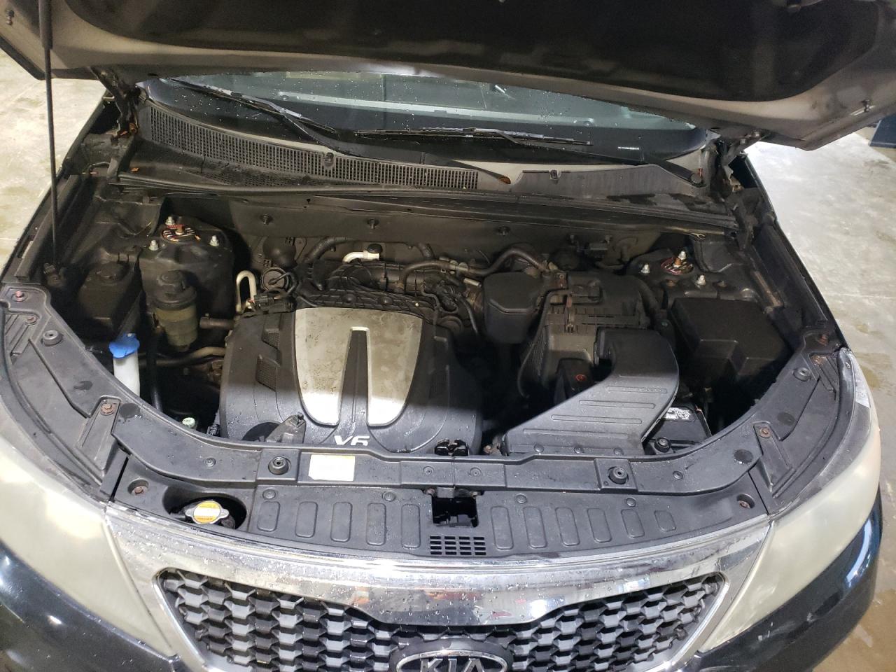 2011 Kia Sorento - Image 12