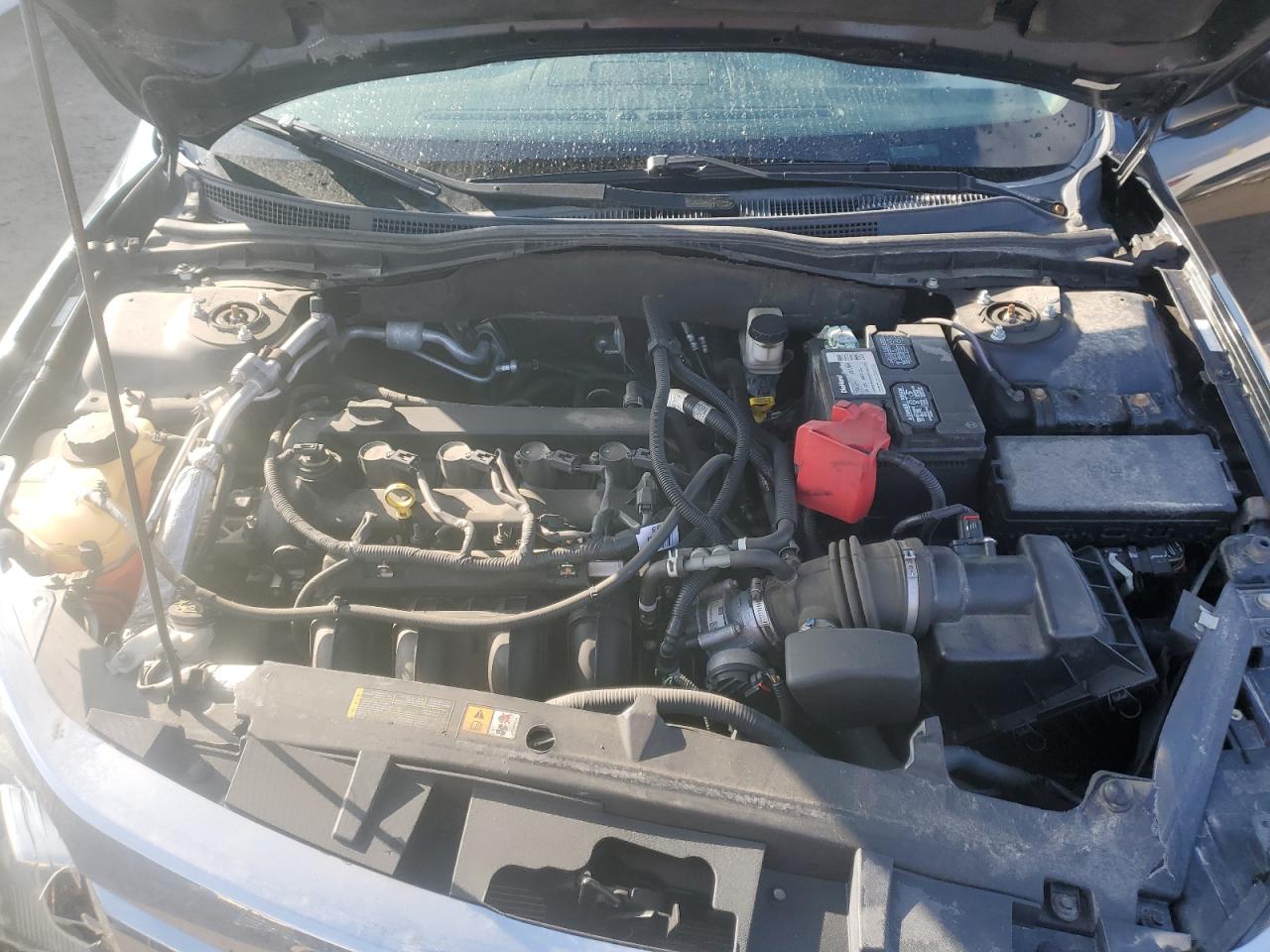 2012 Ford Fusion - Image 11