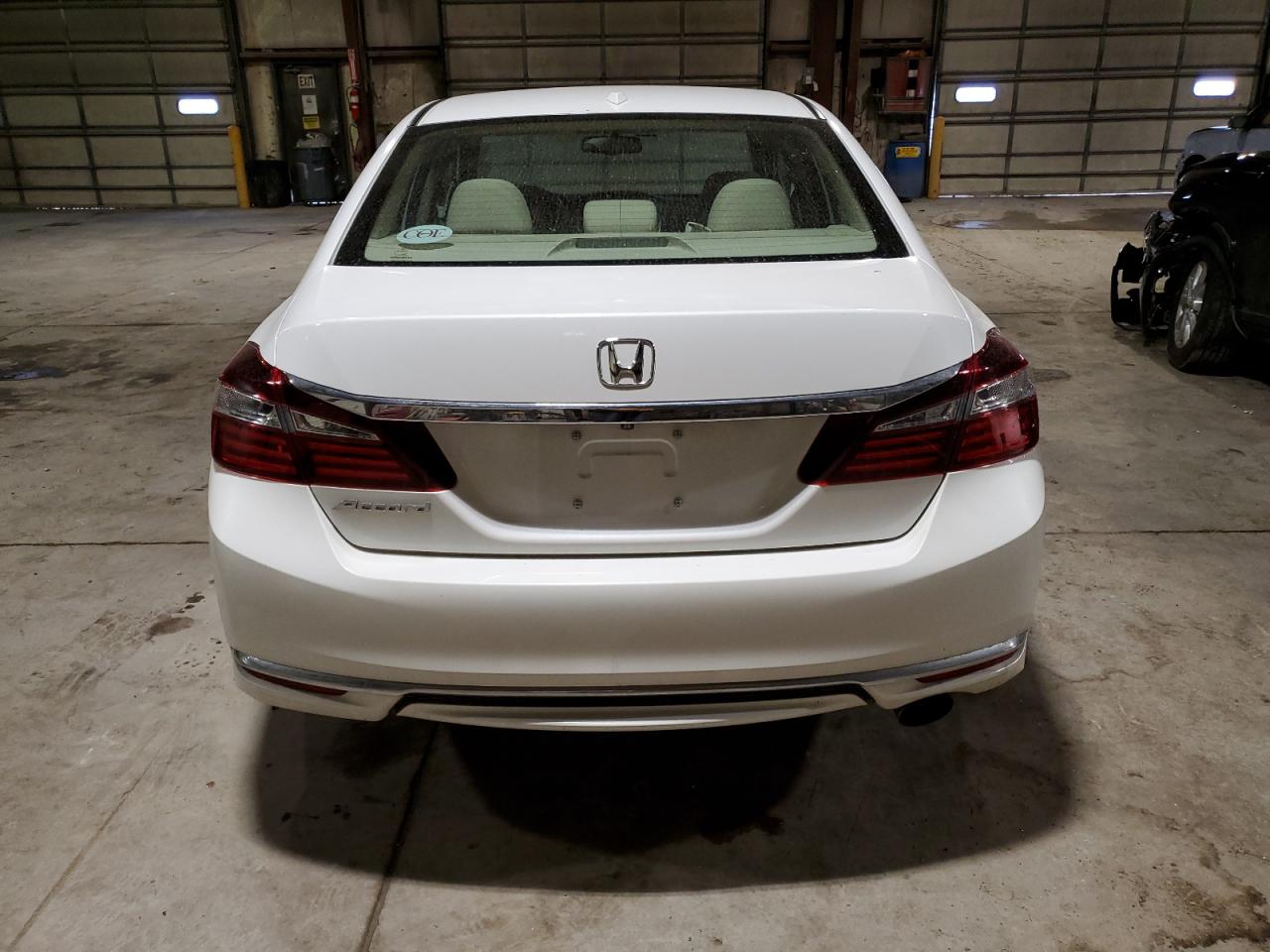 2017 Honda Accord - Image 6