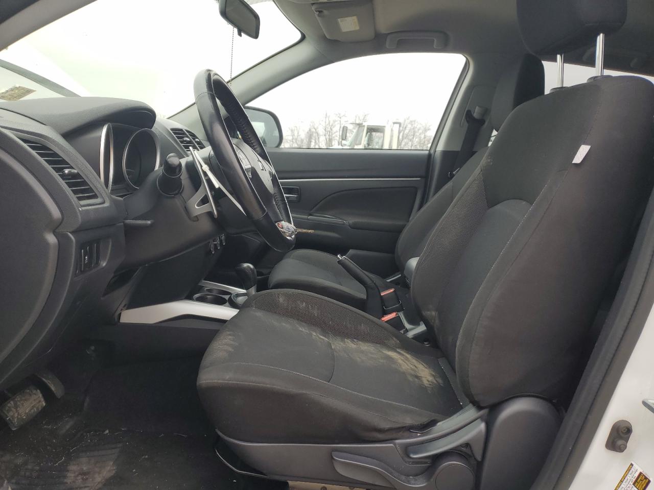 2011 Mitsubishi Outlander Sport Es VIN: JA4AP3AU8BZ000887 Lot: 49096485