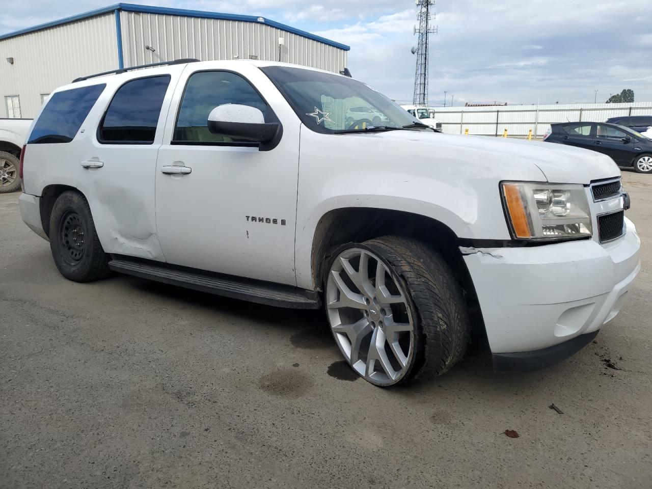 2007 Chevrolet Tahoe - Image 4