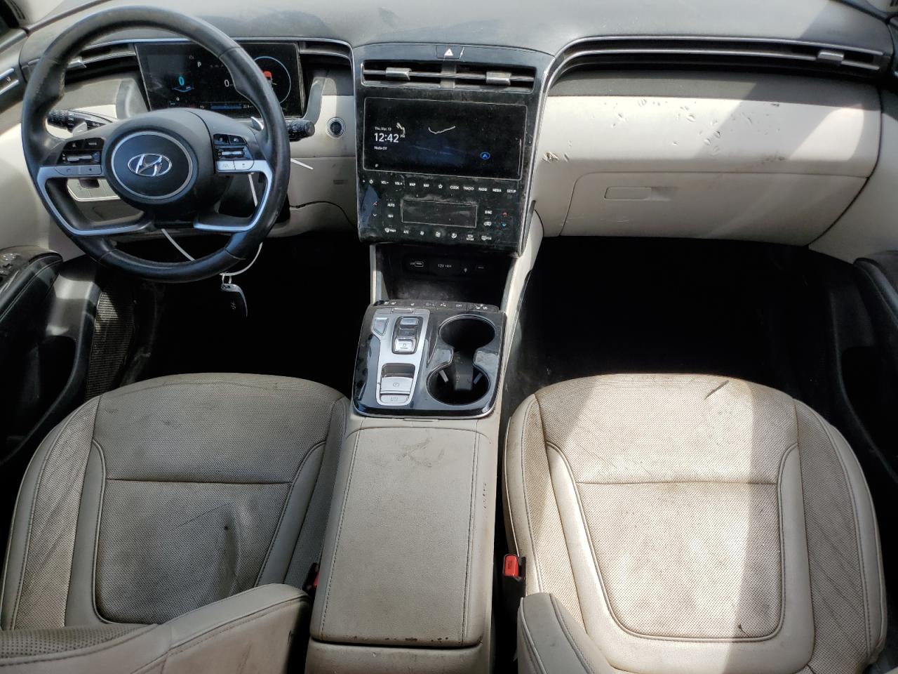 2022 Hyundai Tucson - Image 8