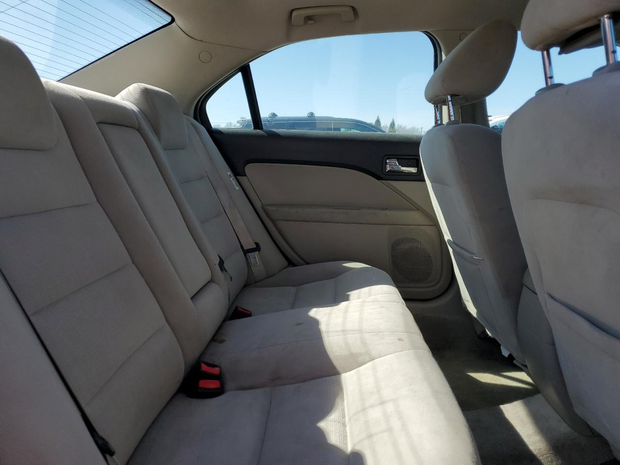 2009 Ford Fusion - Image 10