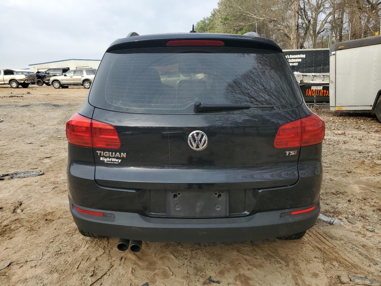 2016 Volkswagen Tiguan - Image 6