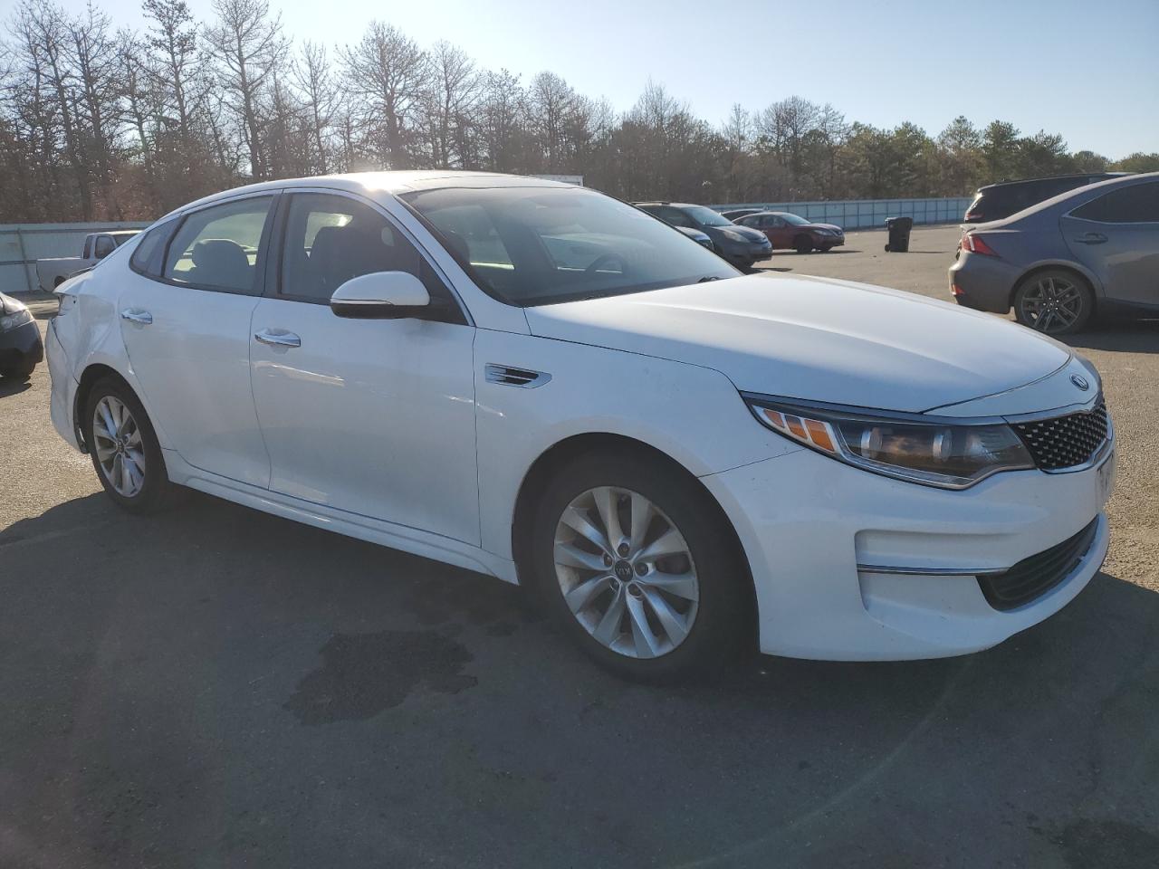 2016 Kia Optima - Image 4