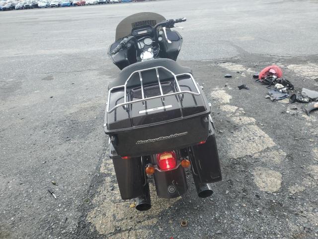 2011 HARLEY-DAVIDSON FLTRU 