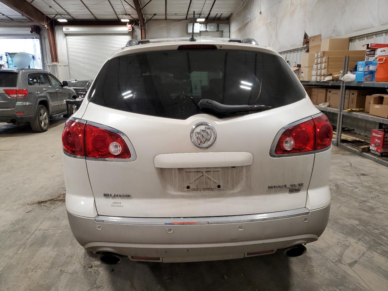 2011 Buick Enclave - Image 6