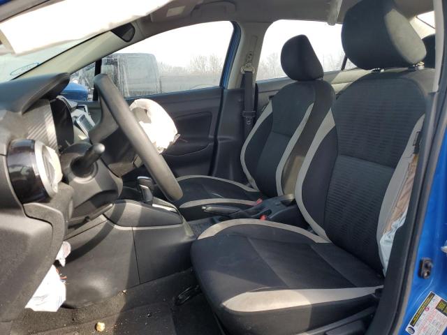  NISSAN VERSA 2021 Синій