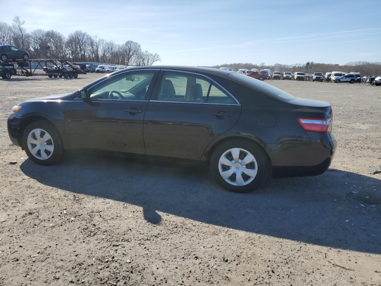 2009 Toyota Camry - Image 2