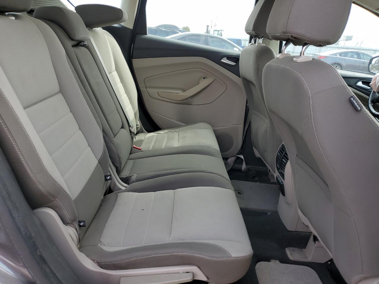 2013 Ford C-MAX - Image 11
