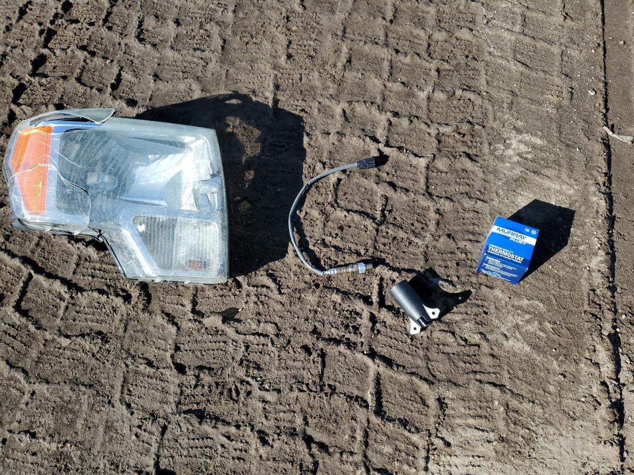 2011 Ford F-150 - Image 14