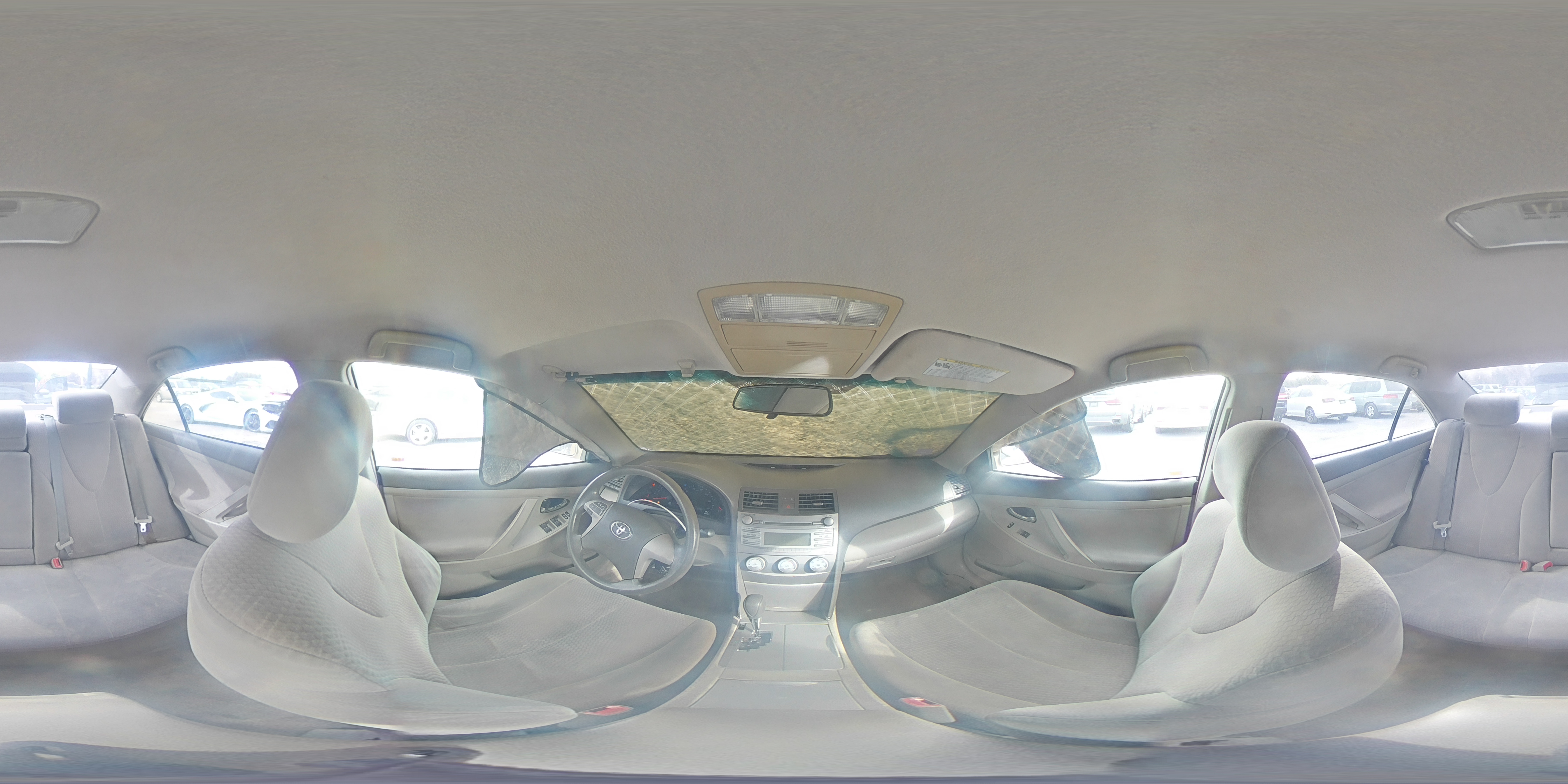2011 Toyota Camry - Image 12