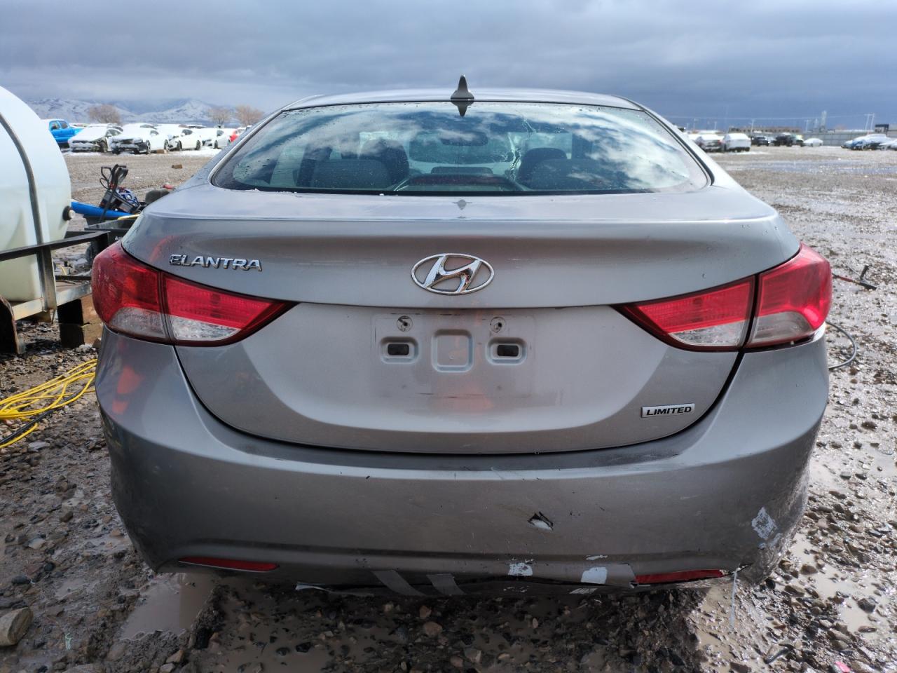 2012 Hyundai Elantra - Image 6
