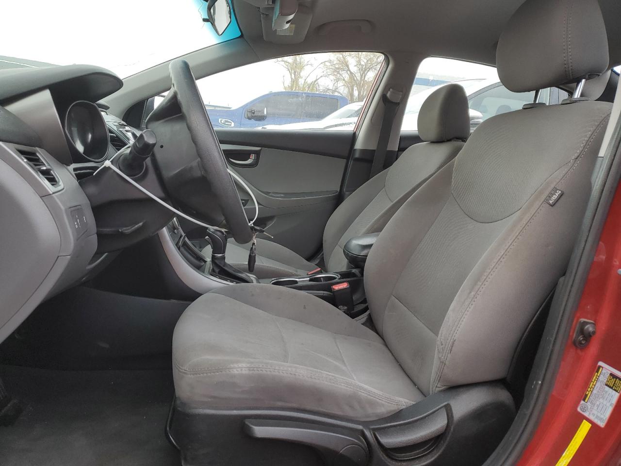 2016 Hyundai Elantra - Image 7