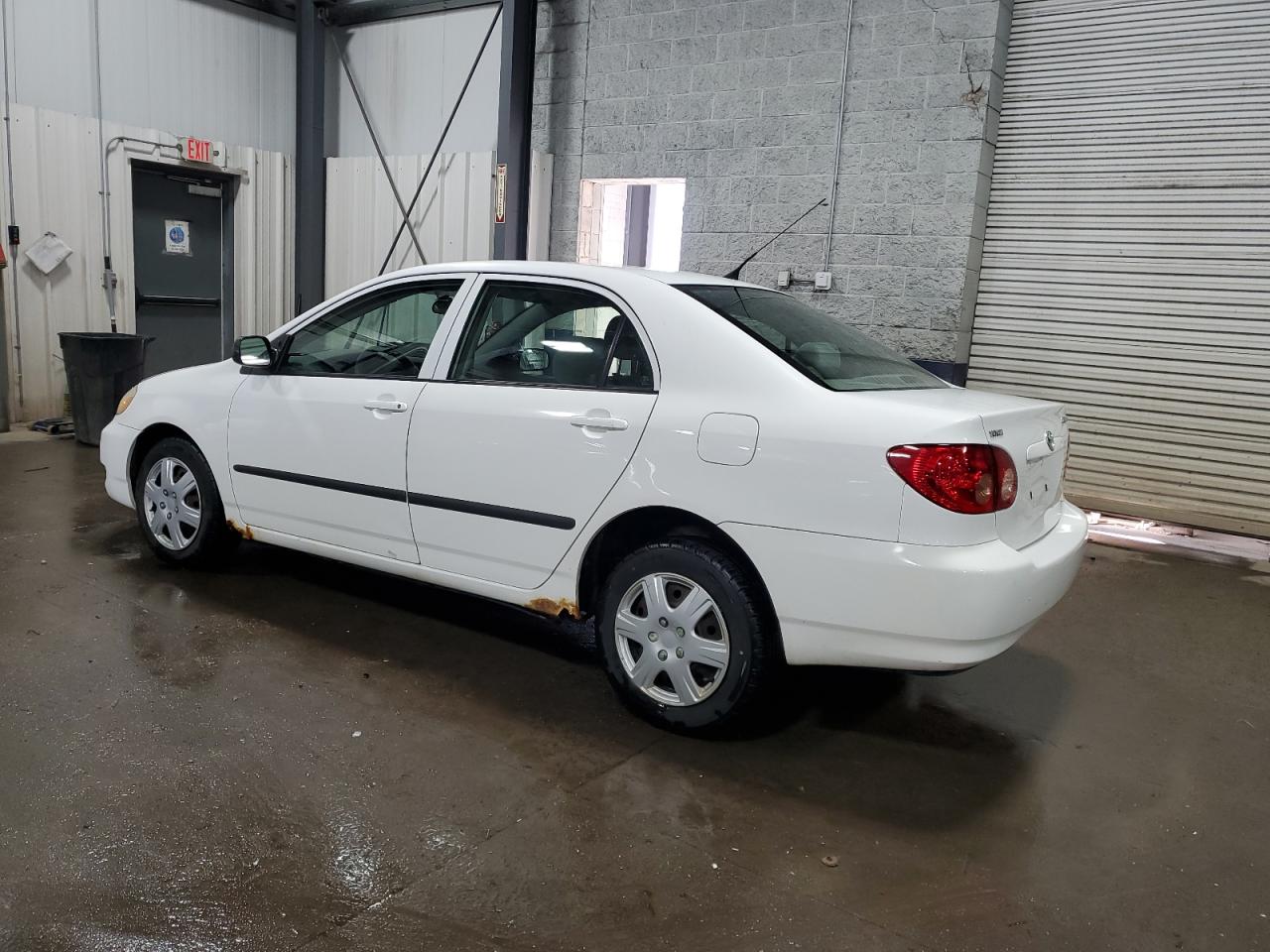 2006 Toyota Corolla - Image 2