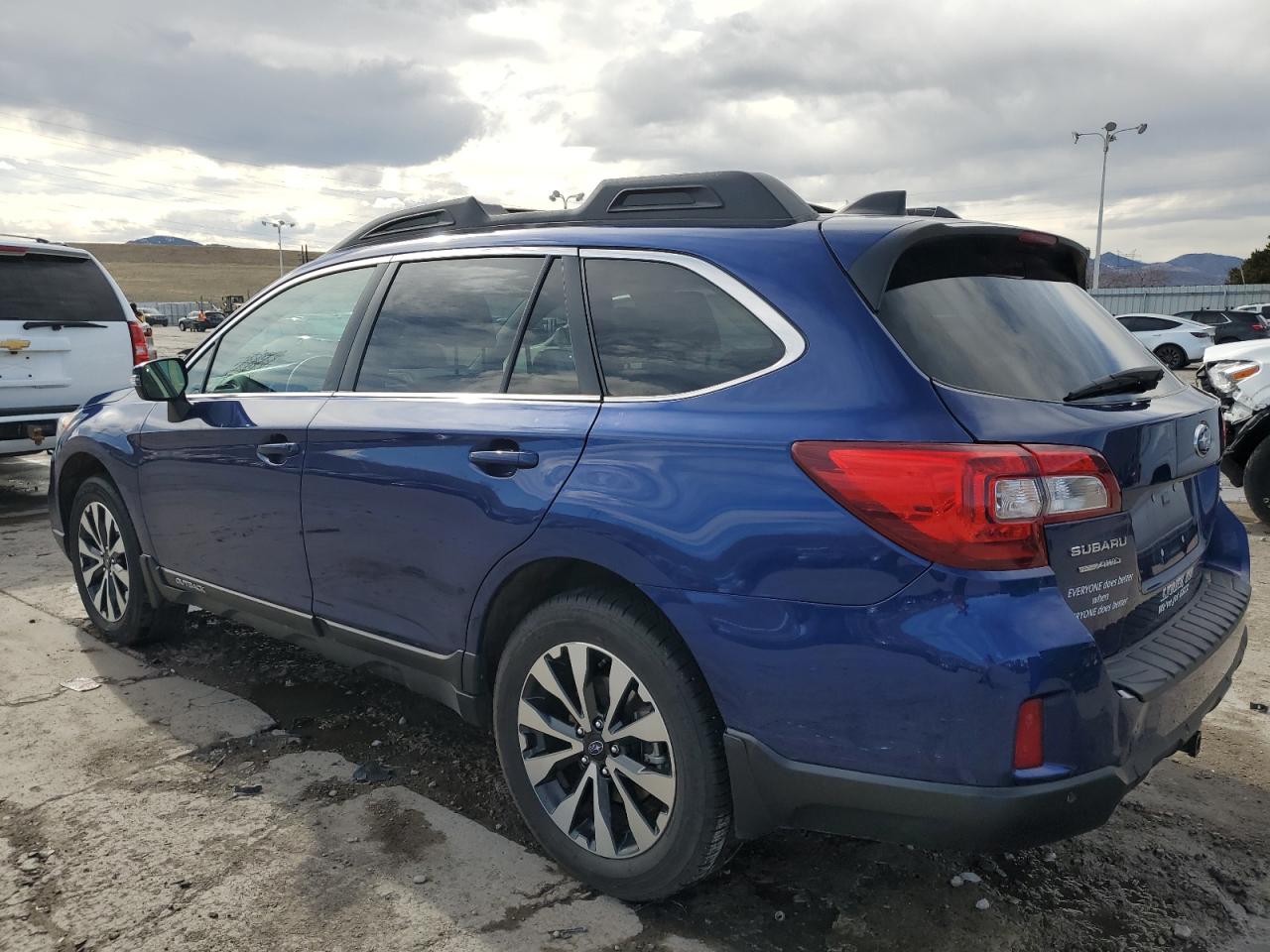 2017 Subaru Outback - Image 2