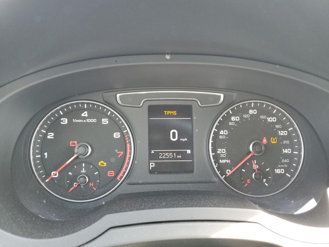 2017 Audi Q3 - Image 9
