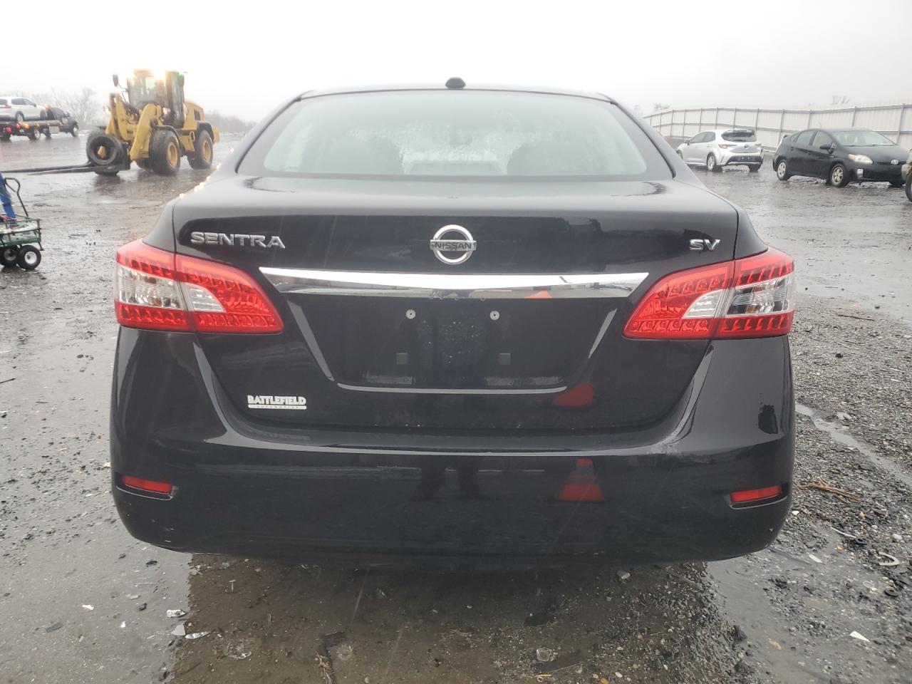 2015 Nissan Sentra - Image 6