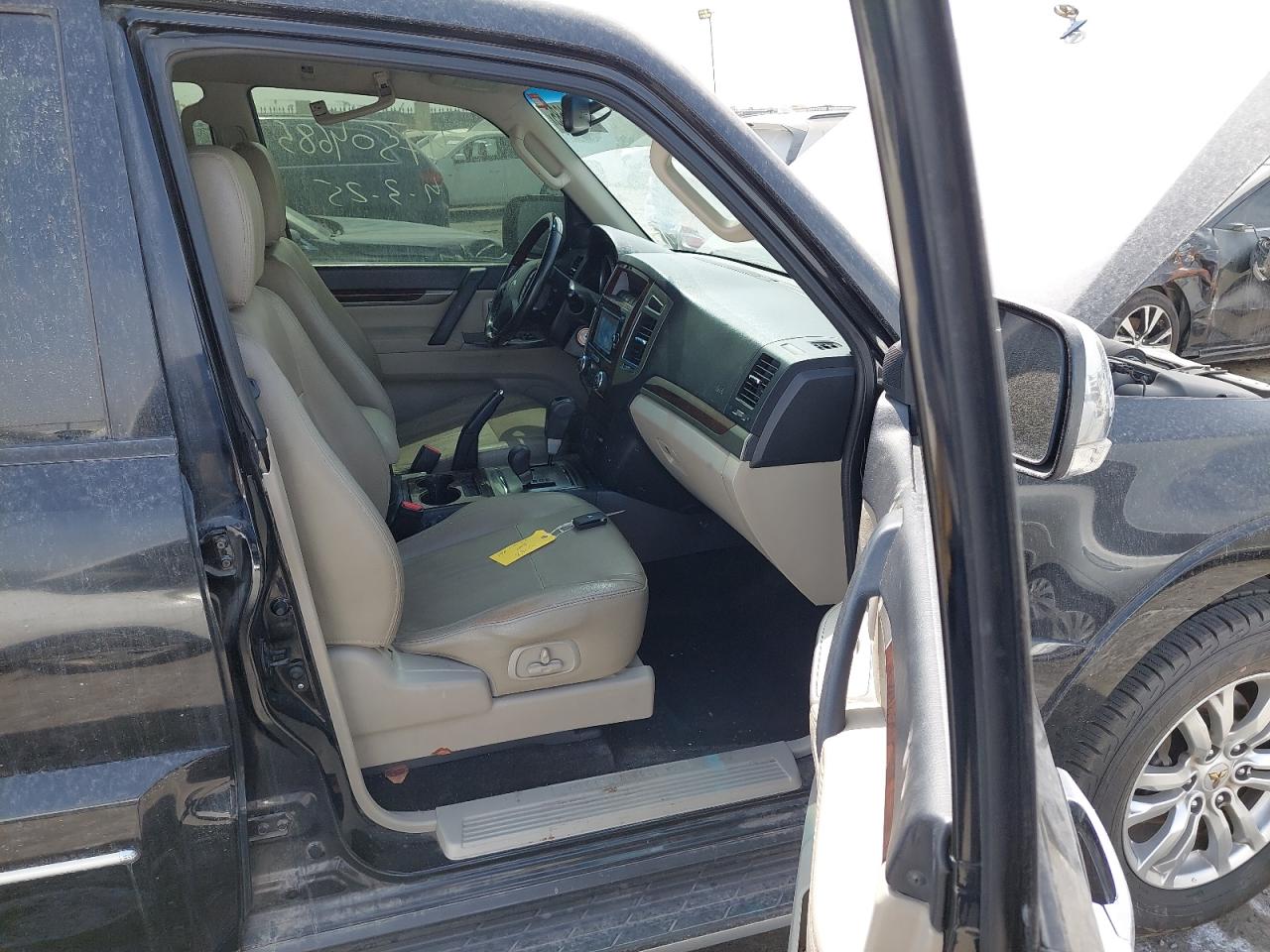 JE4NR62R6KJ709464 - 2019 Mitsubishi PAJERO - #47504685